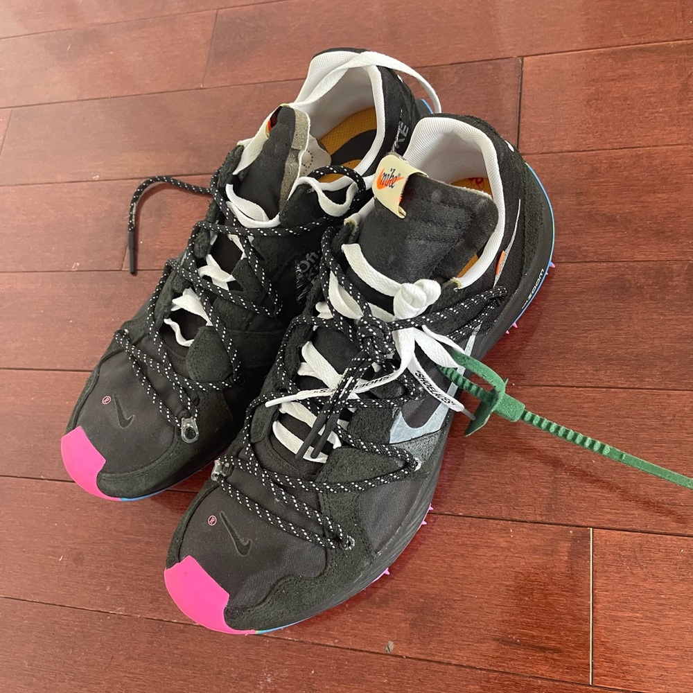 Off White x Nike: Nike zoom Terra kiger 5